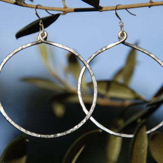 2.375-inch hammered hoops